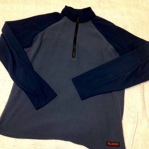 Melanzana Tops - EUC VTG Melanzana two tone micro grid fleece